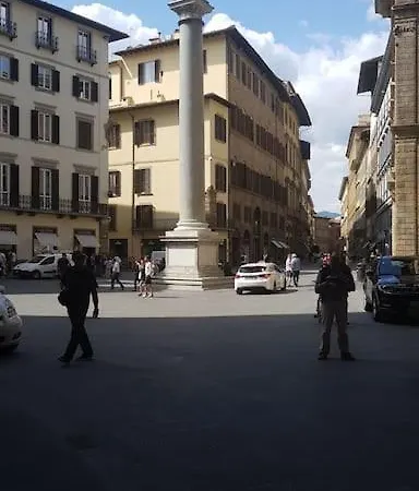 아파트 Santa Trinita View